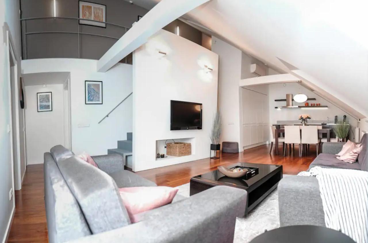 וילנה #Stayhere - Spacious Luxury Town Hall 3Bdr Apartment מראה חיצוני תמונה