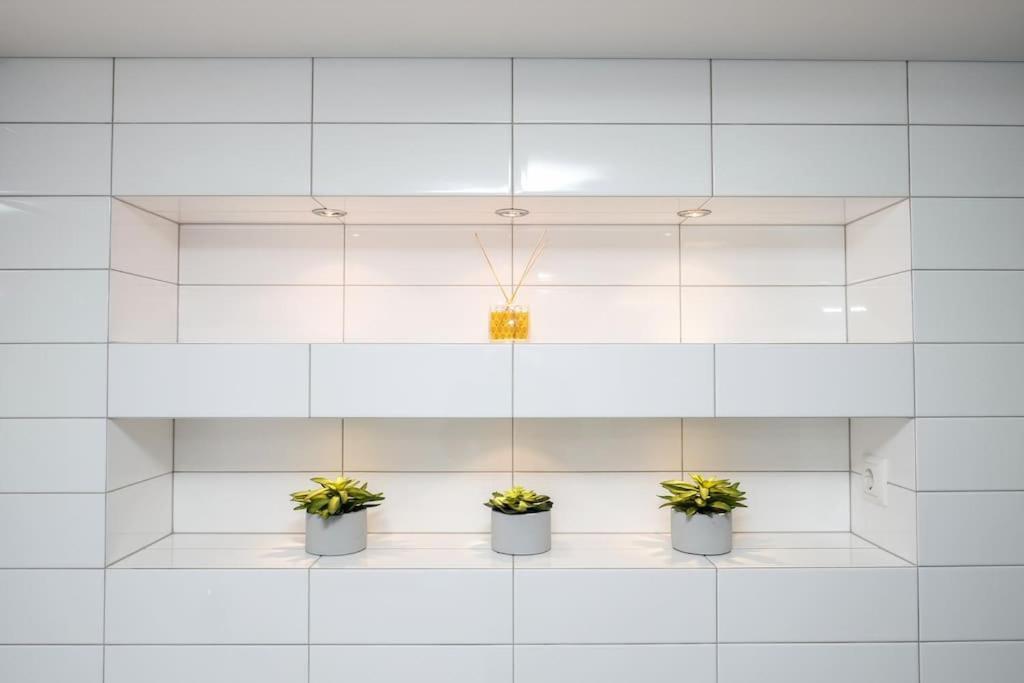 וילנה #Stayhere - Spacious Luxury Town Hall 3Bdr Apartment מראה חיצוני תמונה