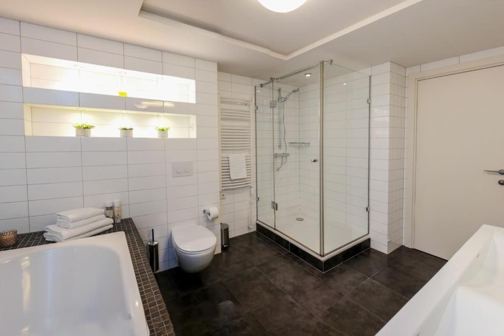 וילנה #Stayhere - Spacious Luxury Town Hall 3Bdr Apartment מראה חיצוני תמונה
