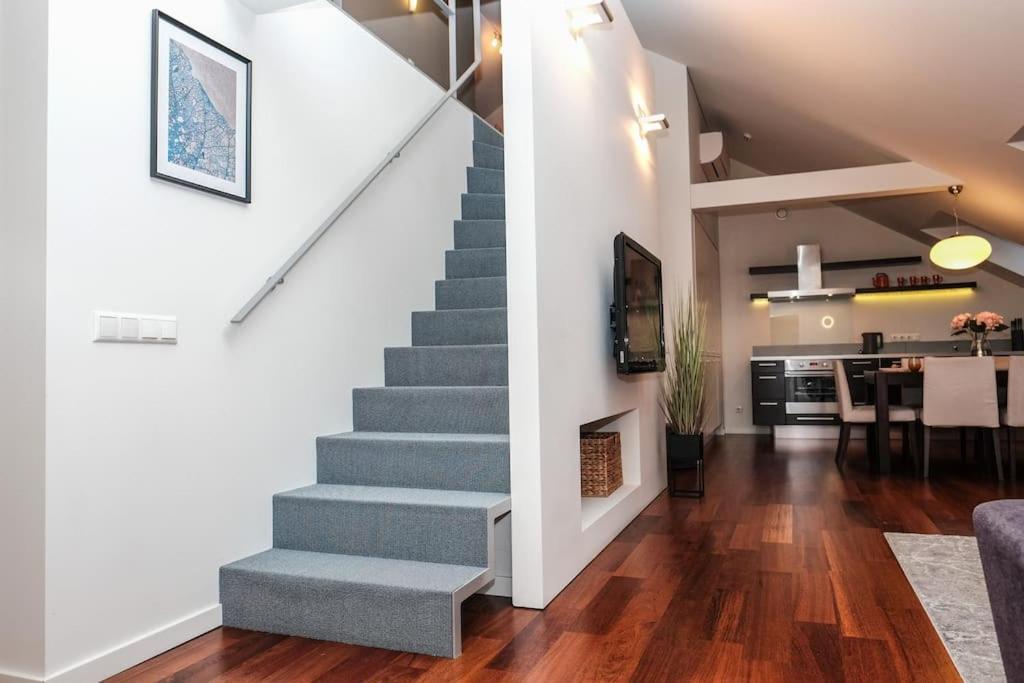 וילנה #Stayhere - Spacious Luxury Town Hall 3Bdr Apartment מראה חיצוני תמונה